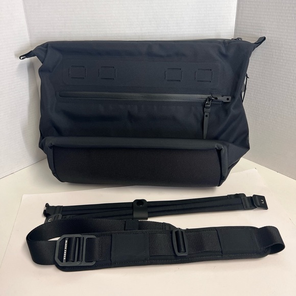 Other - Black Ember WPT Tote Men's Bag with Shoulder Strap